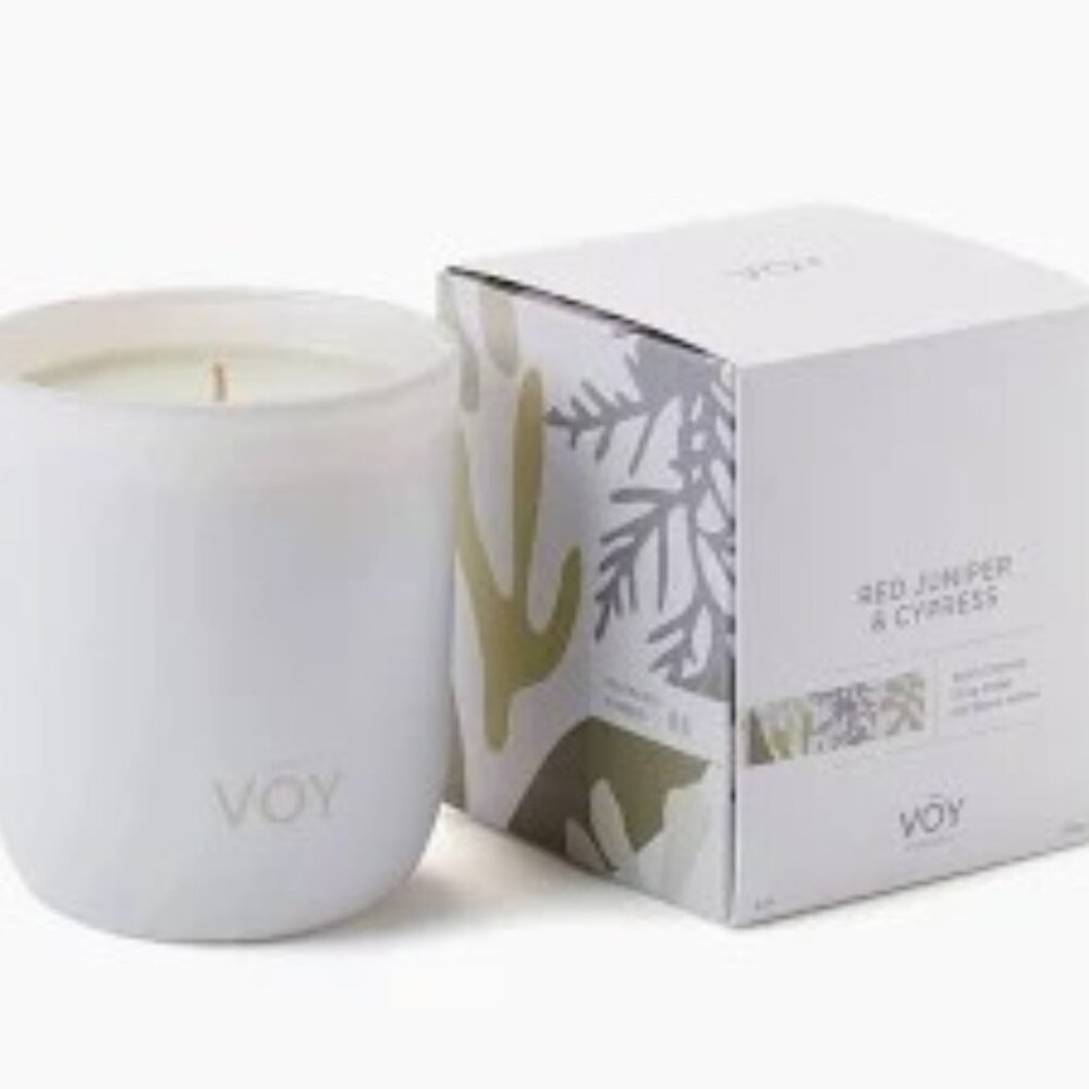 Voy Red Juniper & Cypress Candle 8 oz